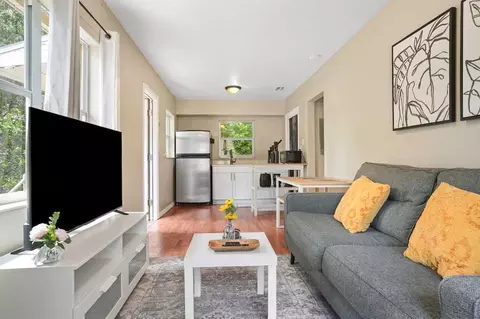 e 25th ave, Tampa, FL 33605