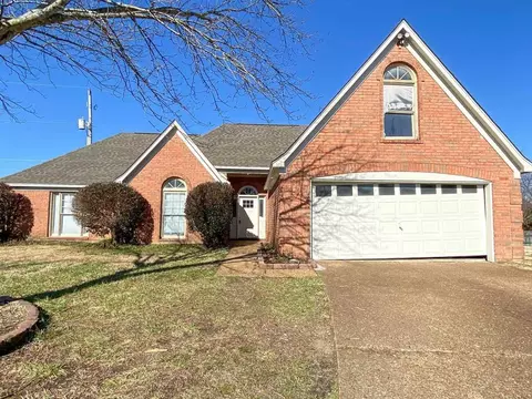2084 Bohemia Cv, Cordova, TN 38016