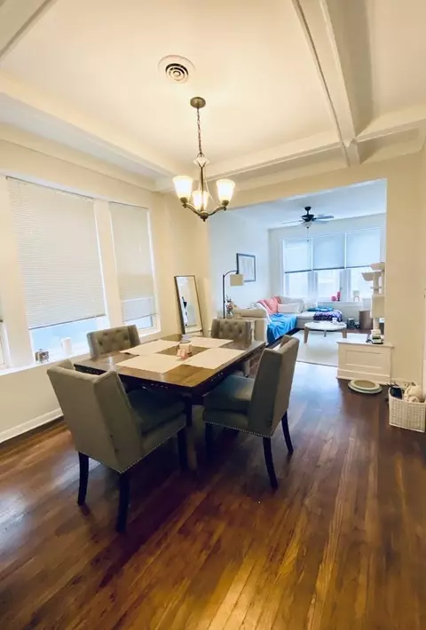 2246 W Armitage Ave #3F, Chicago, IL 60647
