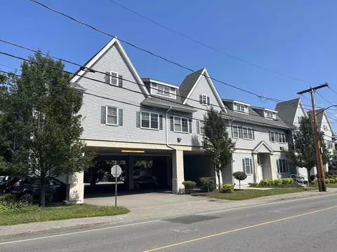 404 Whiting Ave #213, Dedham, MA 02026