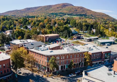 359 Main St, Bennington, VT 05201