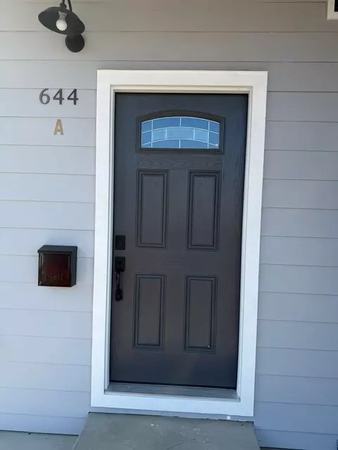 644 Green St #A, Martinez, CA 94553