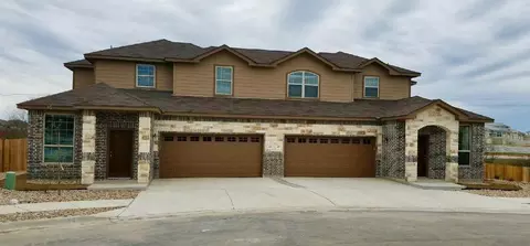 160 Lakeview Ct, Kyle, TX 78640