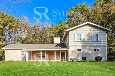 364 Major Rd, Sharpsburg, GA 30277