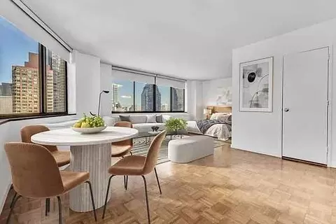 Undisclosed, New York, NY 10017