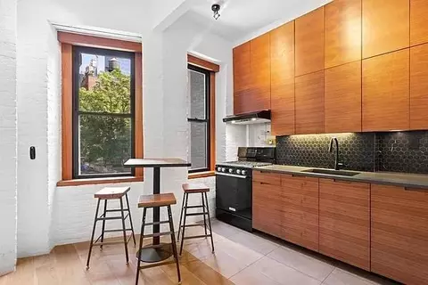 Undisclosed, New York, NY 10019