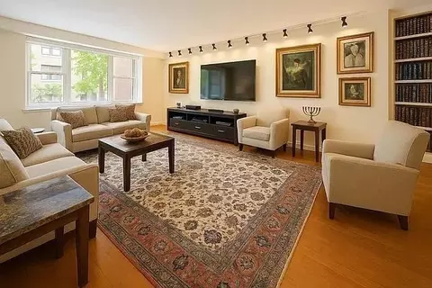 Undisclosed, New York, NY 10022