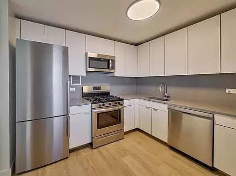 Undisclosed, New York, NY 10044