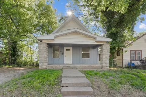 3115 Chelsea Ave, Kansas City, MO 64128
