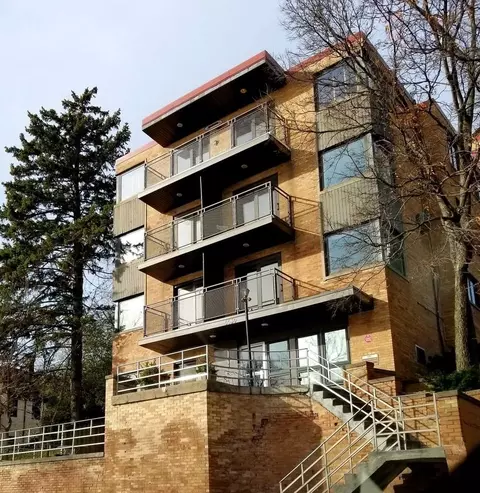4430 W Lake Harriet Pkwy, Minneapolis, MN 55410