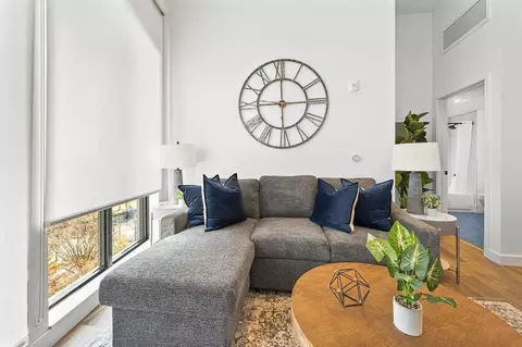 bremen pl, Boston, MA 02128