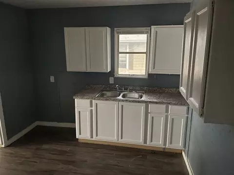 3607 Reese Dr, Dallas, TX 75210