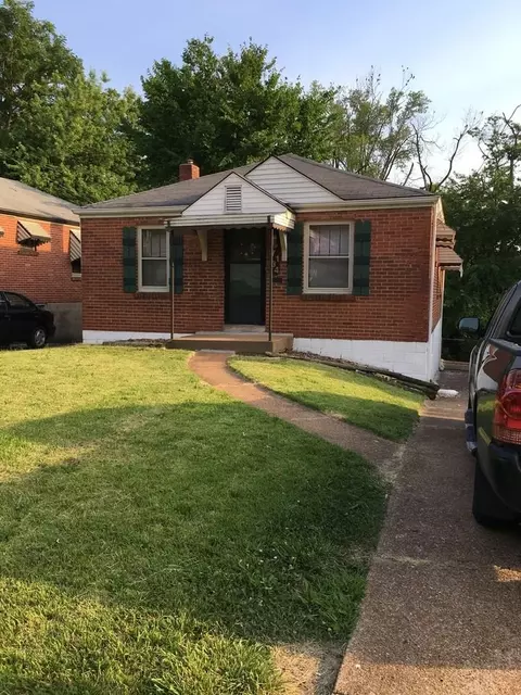 7134 Theodore Ave, Jennings, MO 63136