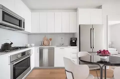 Undisclosed, New York, NY 10016