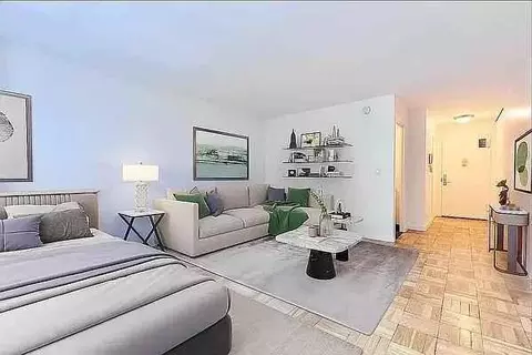 Undisclosed, New York, NY 10017