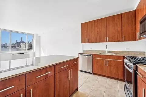 Undisclosed, New York, NY 10044