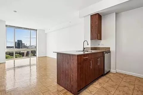 Undisclosed, New York, NY 10044
