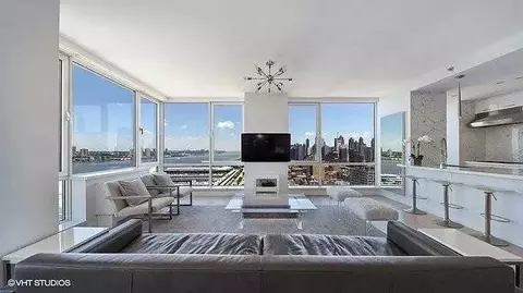 Undisclosed, New York, NY 10036