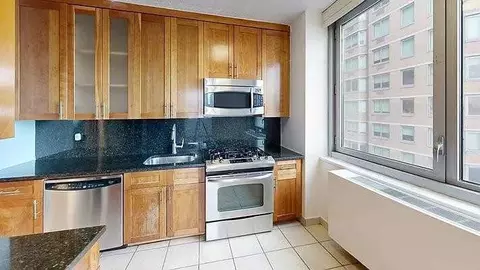 Undisclosed, New York, NY 10016