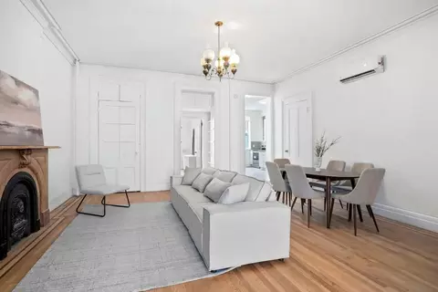 w 19th st, New York, NY 10011