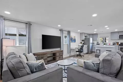 w sherman st, Phoenix, AZ 85009