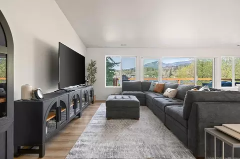 w big lake blvd, Mount Vernon, WA 98274