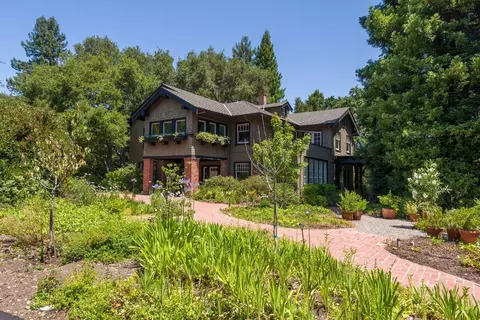 64 Mulberry Ln, Atherton, CA 94027
