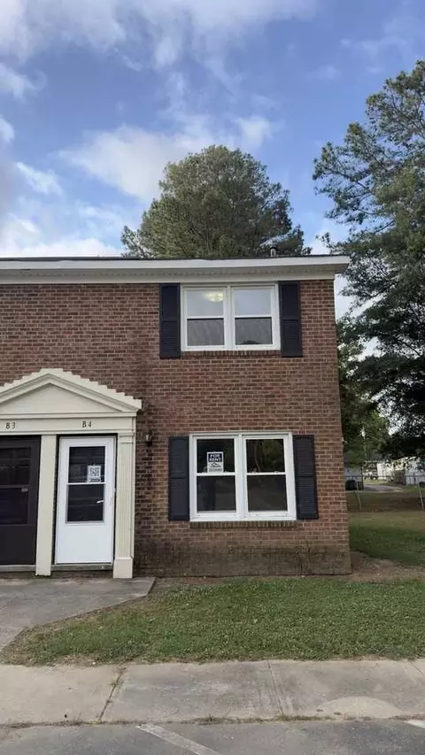 305 Rountree St W #B4, Wilson, NC 27893