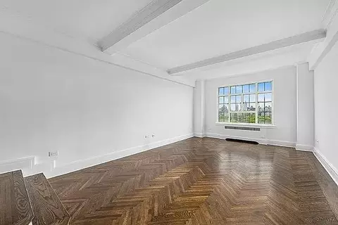 Undisclosed, New York, NY 10024