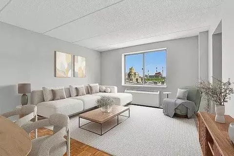 Undisclosed, New York, NY 10065