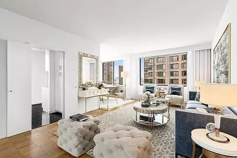Undisclosed, New York, NY 10128