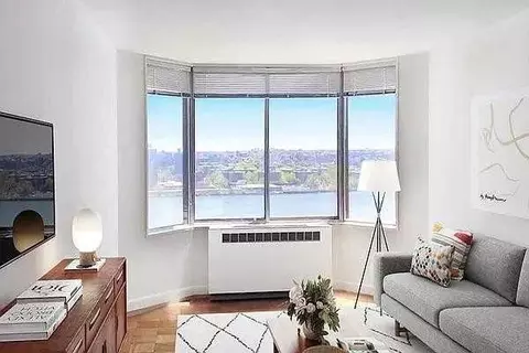 Undisclosed, New York, NY 10128