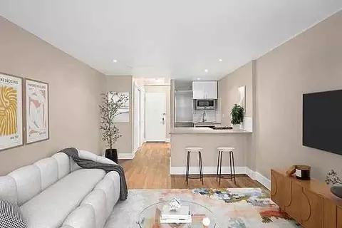 Undisclosed, New York, NY 10028