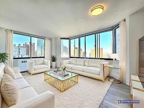 Undisclosed, New York, NY 10128