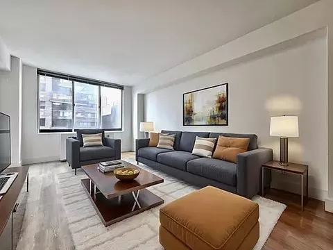 Undisclosed, New York, NY 10128