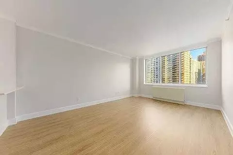 Undisclosed, New York, NY 10069