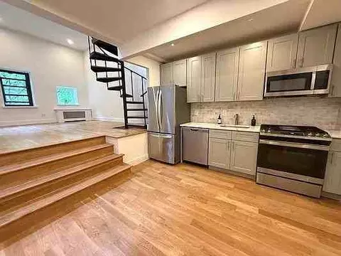 Undisclosed, New York, NY 10024