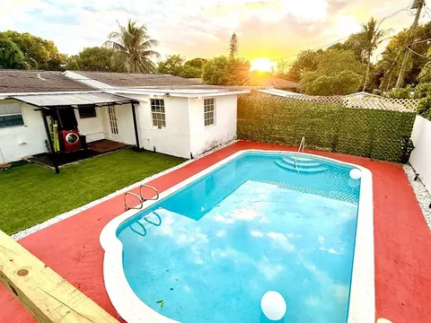 961 NW 200th St #NA, Miami Gardens, FL 33169