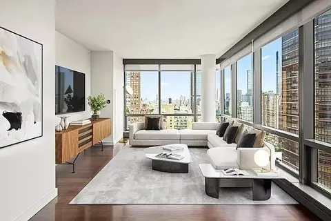 Undisclosed, New York, NY 10023