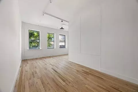 Undisclosed, Brooklyn, NY 11222