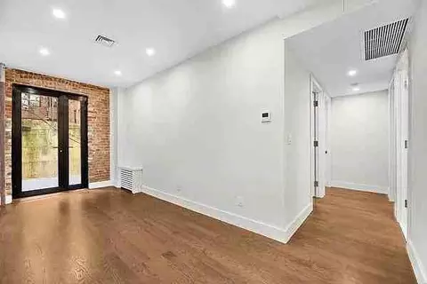 Undisclosed, New York, NY 10021