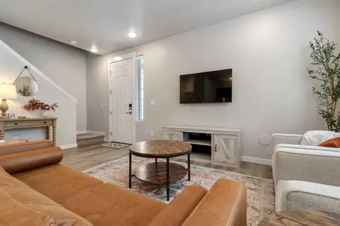 n hounslow way, Nampa, ID 83687