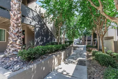 1334 W Foothill Blvd, Upland, CA 91786