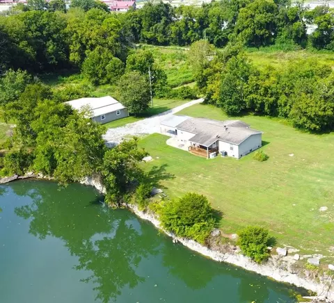 114 Drivers Ln, Gallatin, TN 37066