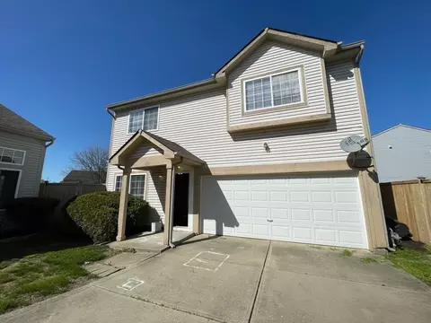 668 Mountain Pine Dr, Greenwood, IN 46143