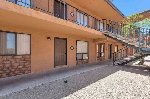 7110 E Continental Dr, Scottsdale, AZ 85257