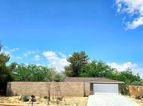 4796 Camarilla Ave, Yucca Valley, CA 92284