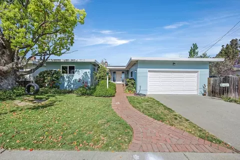 8 Stephens Ct, Crockett, CA 94525