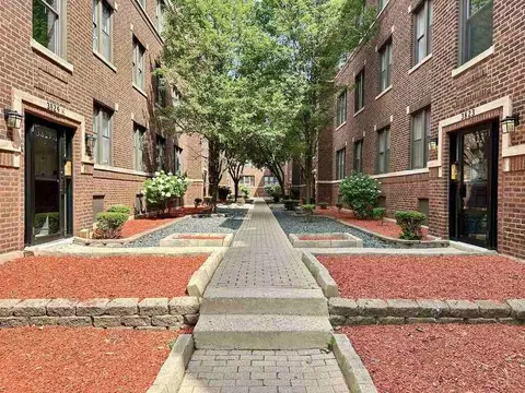 fremont + grace, Chicago, IL 60613
