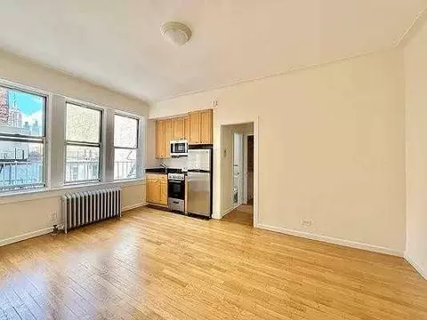 Undisclosed, New York, NY 10011